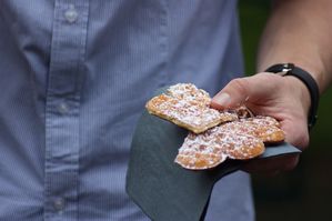 Zur Feier des Tages gab es leckere Herzchenwaffeln